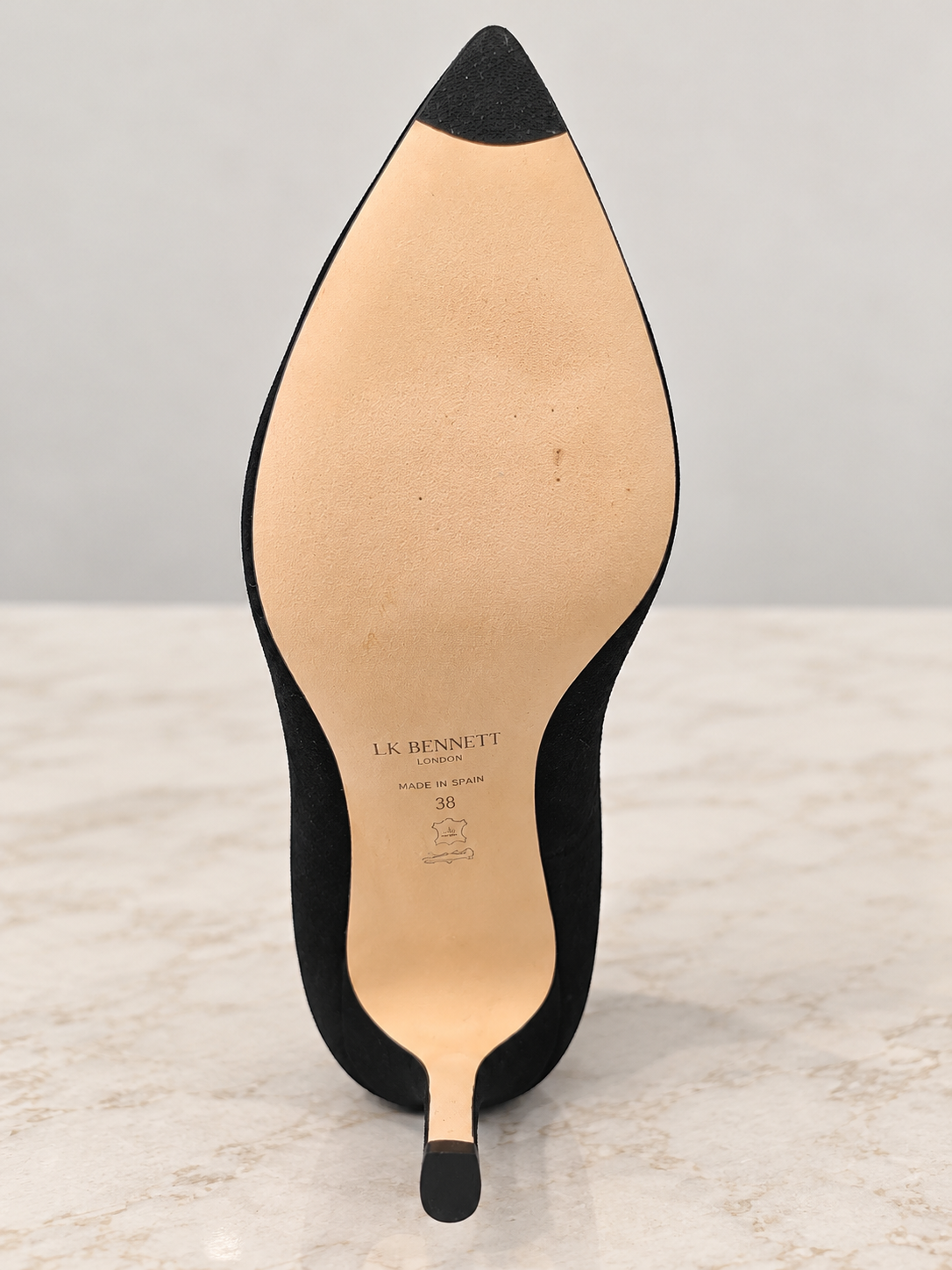 Never worn* L.K. Bennett Black Suede Pointed-Toe Courts – Size 39