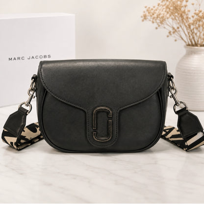 Pre-Loved Marc Jacobs Crossbody saddle bag