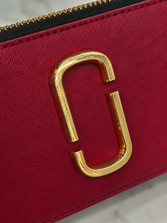 Pre Loved - Marc Jacobs Snapshot in Berry