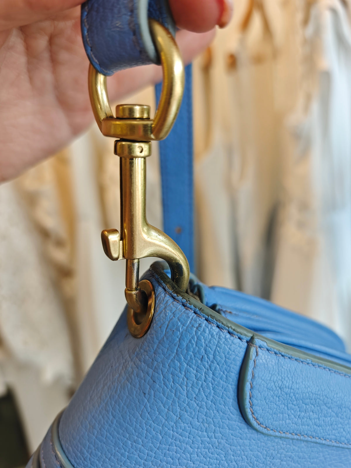 Pre-Loved See By Chloé Hana Leather Crossbody Bag – Blue Pre Loved €395