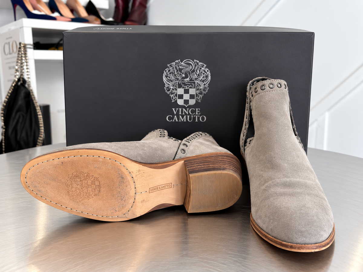 Pre loved Vince Camuto Half boots size 6