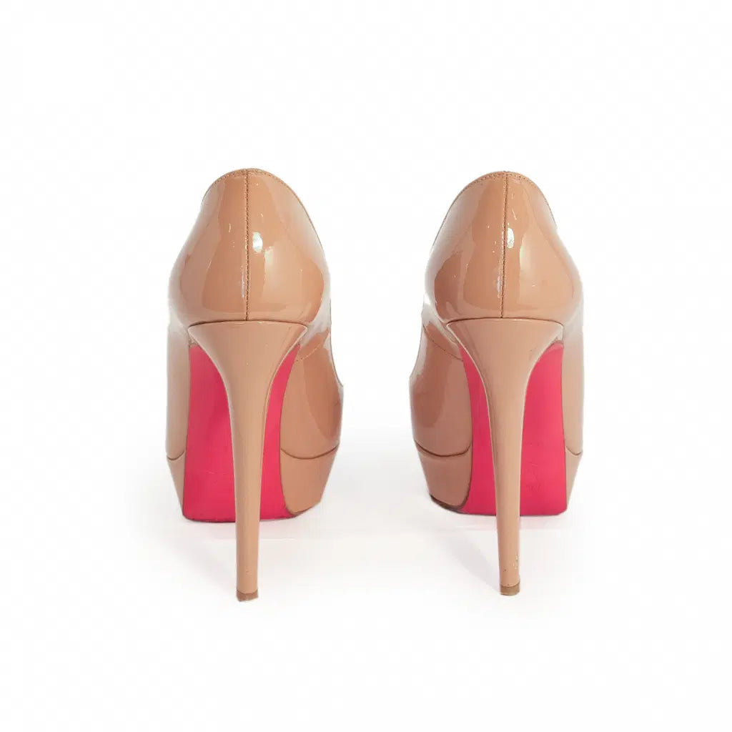 Excellent* Christian Louboutin Bianca 140 Patent Calf Pumps – Nude Size 39.5