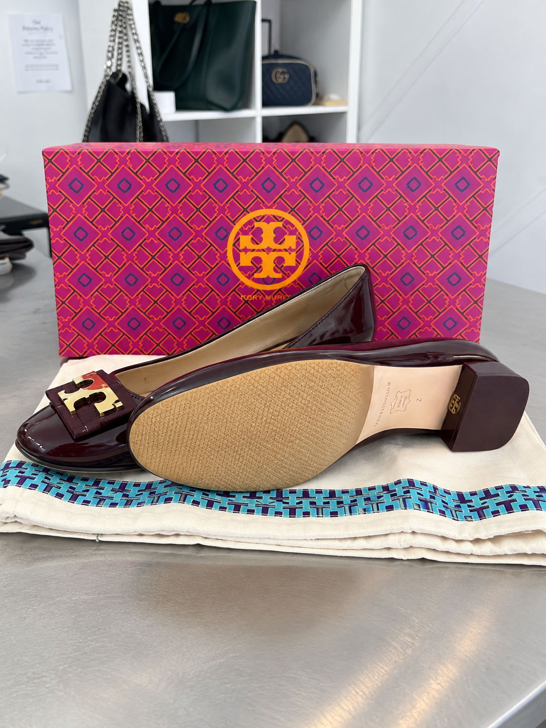 Pre loved BurgundyTory Burch Pumps Size 6