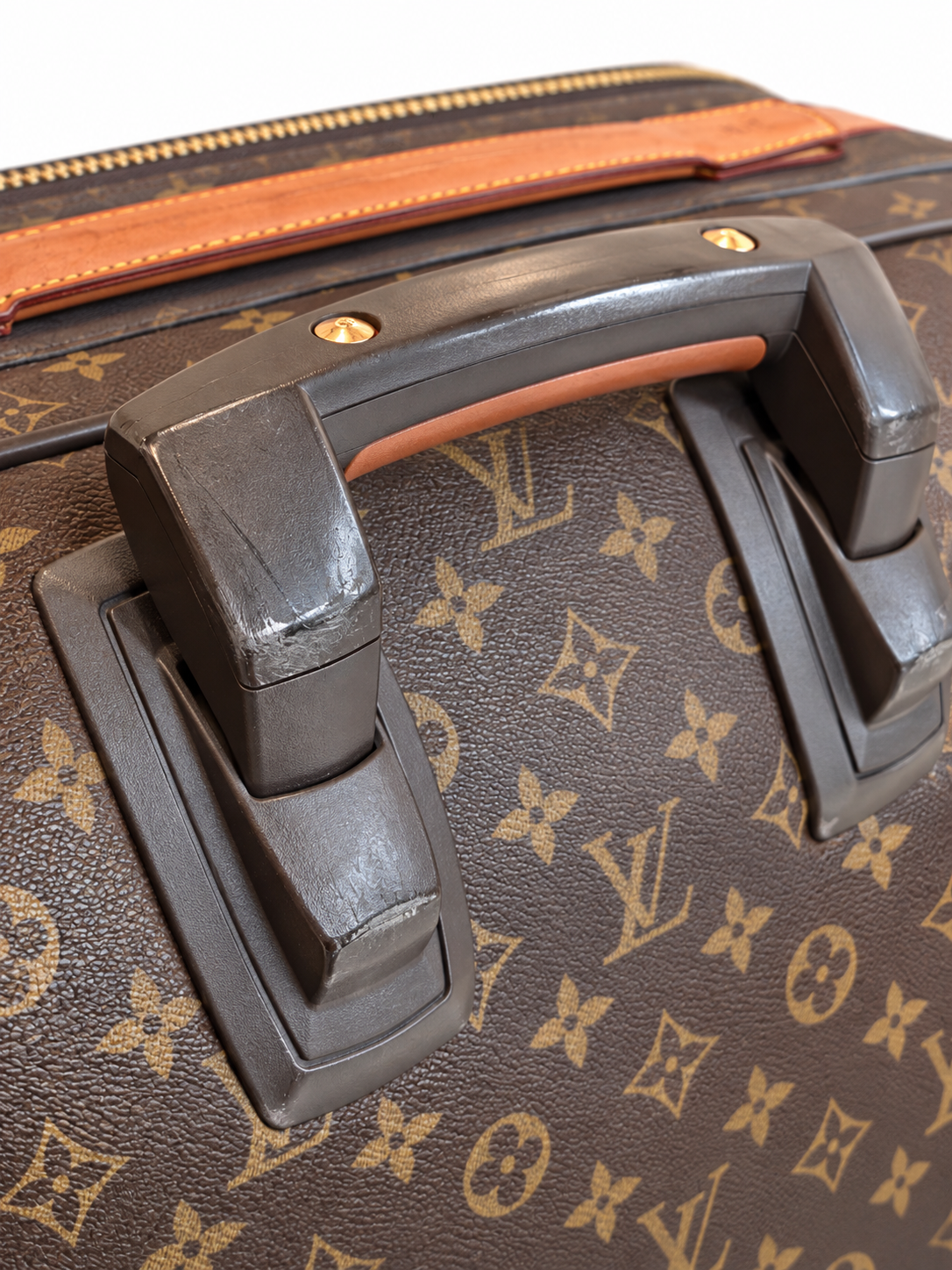 Pre Loved Louis Vuitton Pegasus 65 Monogram