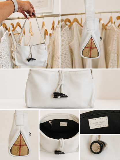 Pre-Loved Burberry London Vintage Y2K Horn Toggle Shoulder Bag – Ivory RRP €795