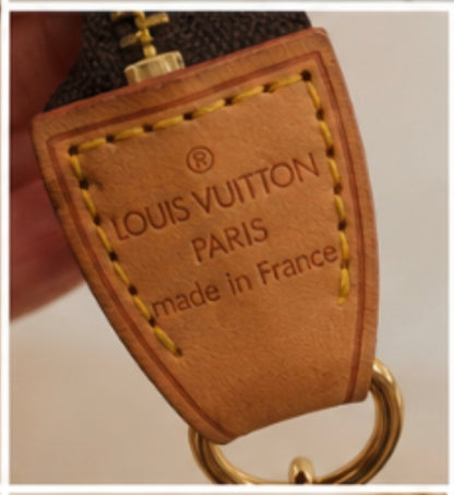 Pre Loved Louis Vuitton Mini Pochette Accessories