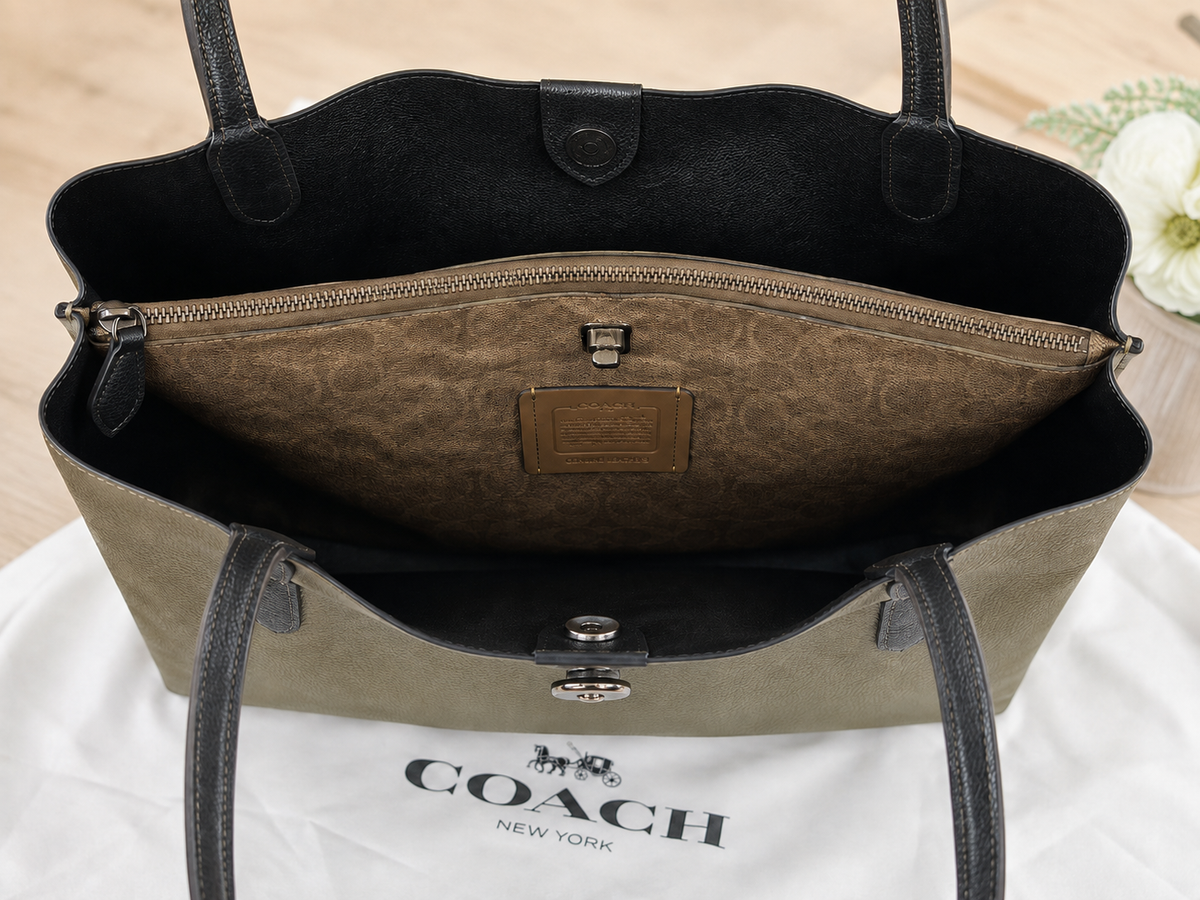 Excellent* Coach Khaki Willow Tote