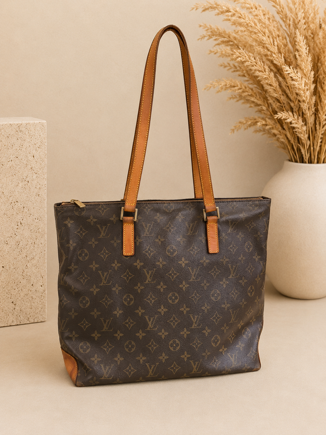 Pre loved Louis Vuitton Vintage Cabas Mezzo Monogram Tote