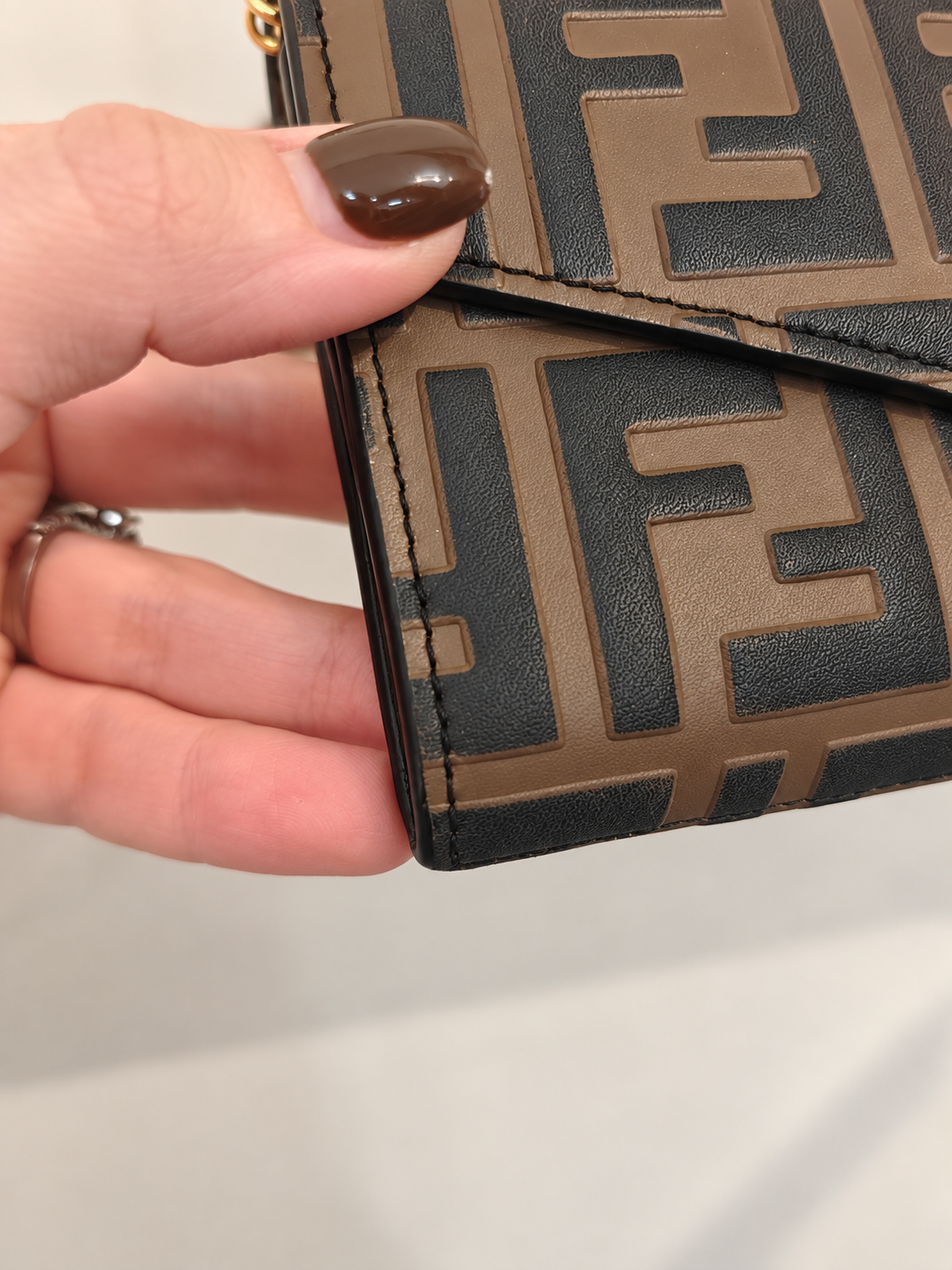 Fendi FF Chain Wallet on Chain – Brown