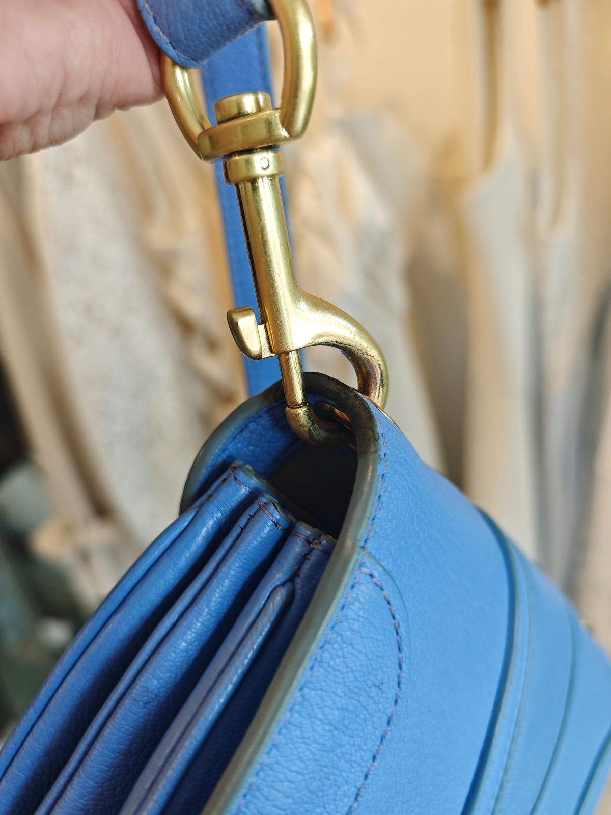 Pre-Loved See By Chloé Hana Leather Crossbody Bag – Blue Pre Loved €395